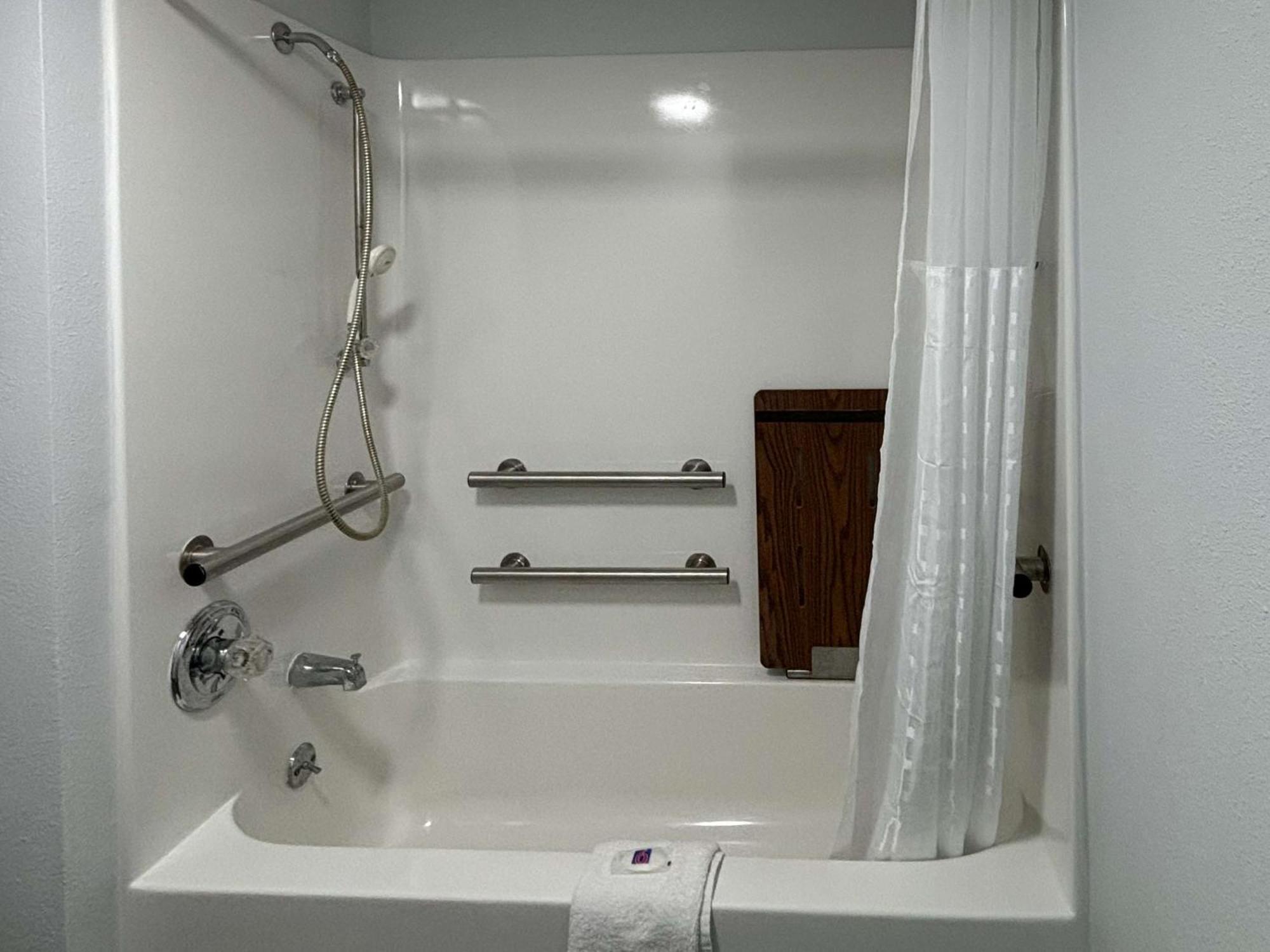 Motel 6 Richmond, Ky Eku Campus Area المظهر الخارجي الصورة