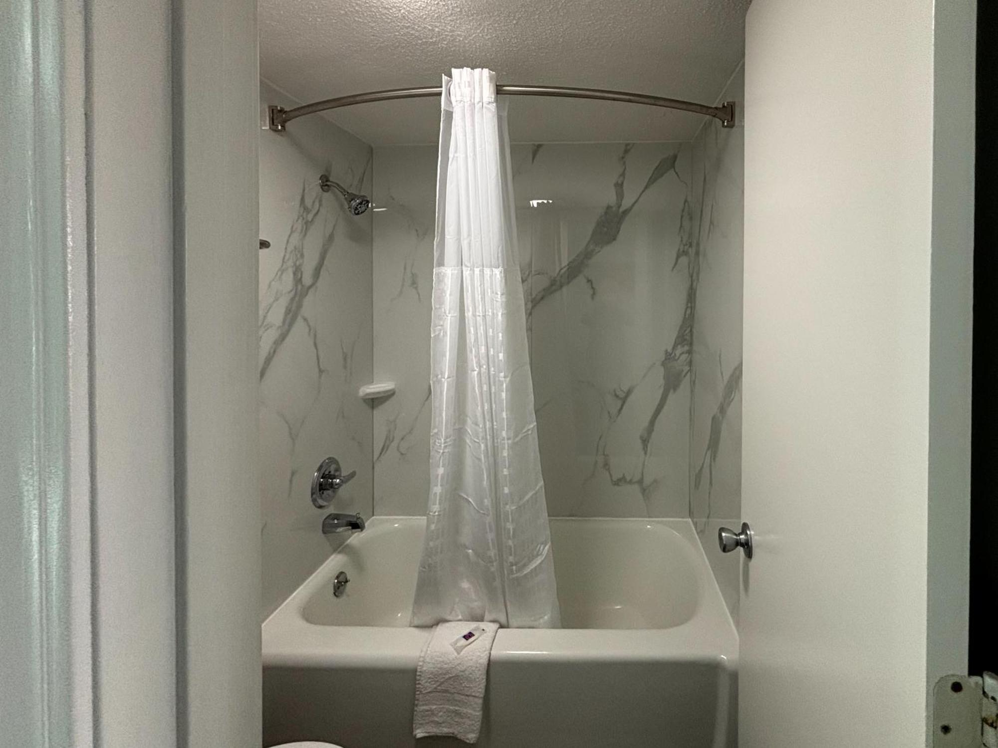Motel 6 Richmond, Ky Eku Campus Area المظهر الخارجي الصورة